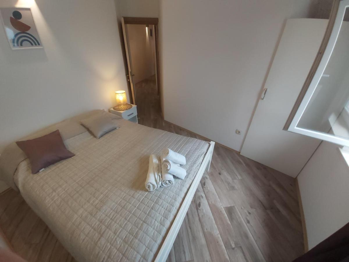 Apartment Tinka + Lumbarda Exteriér fotografie